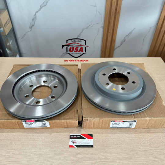 Đĩa phanh sau Ford F150  - JL3Z-2C026-B  