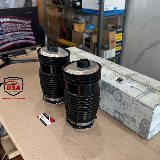 Bầu hơi gầm sau Mercedes GLC 300  - A2133200225