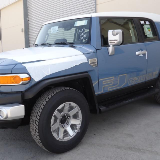Bơm xăng toyota FJ Cruiser   