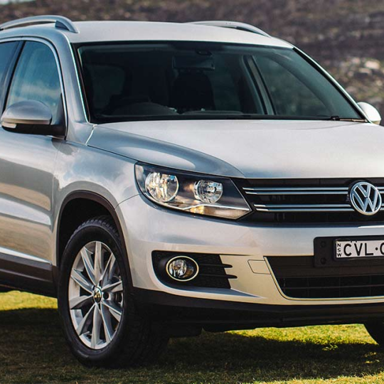 Bơm nước động cơ Volkswagen Tiguan 