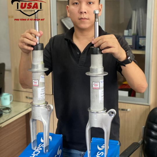 Phuộc nhúng trước Porsche Paramera 970 