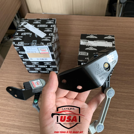 Cảm biến chiều cao trước Bentley Continental  - 4E0616571 - 4E0616572