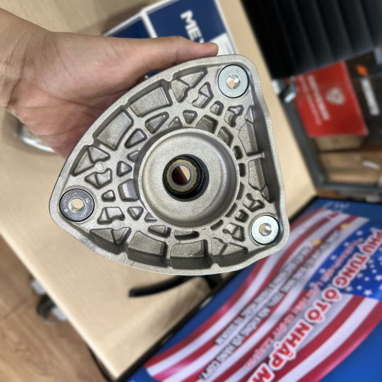 Cao su bắt  bèo nhúng trước Mercerdes GLA 250 - A2463230020