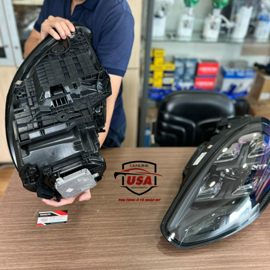 Đèn pha nâng cấp Porsche Paramera 970