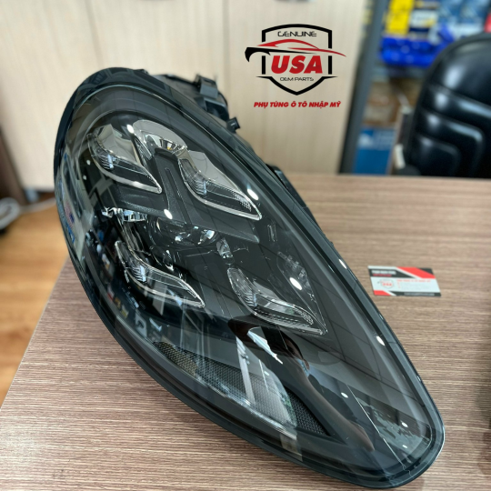 Đèn pha nâng cấp Porsche Paramera 970