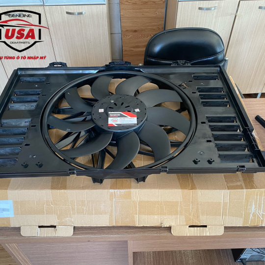 Quạt giải nhiệt động cơ Porsche Paramera 970   
