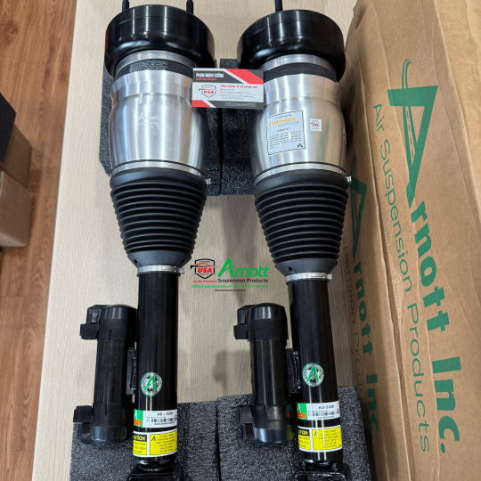 Phuộc hơi trước  Arnott - USA Mercedes C300 -AMG 