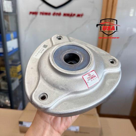 Bánh bèo phuộc trước Mercedes SLk350 