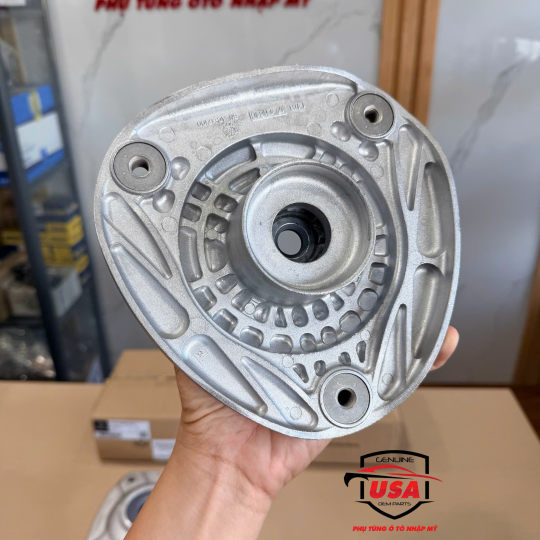 Bánh bèo phuộc trước Mercedes SLk350 