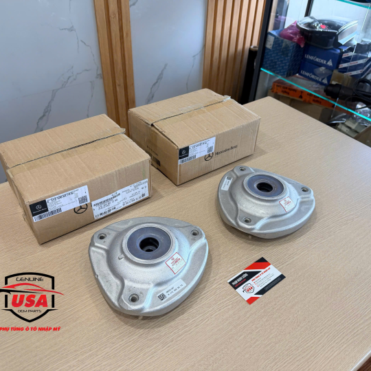Bánh bèo phuộc trước Mercedes SLk350 