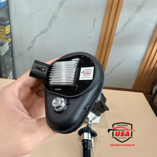 Mobin lửa Hummer H3 