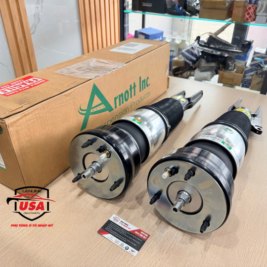 Phuộc  hơi trước Arnott USA Porsche Paramera 970 
