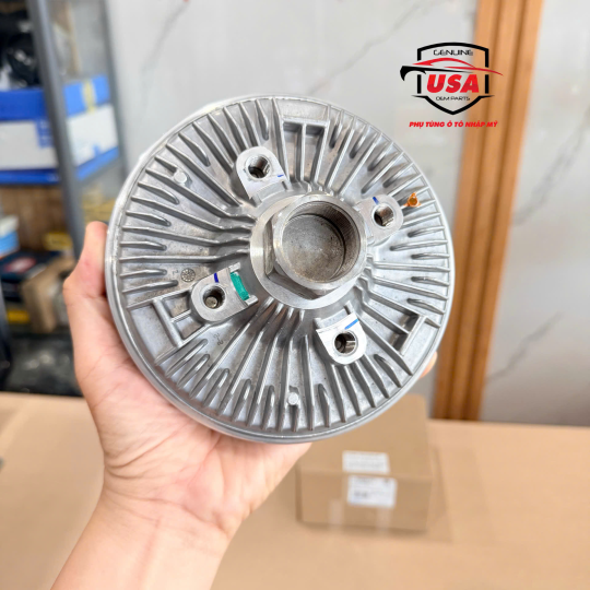 Ly tâm quạt giải nhiệt động cơ Hummer H3